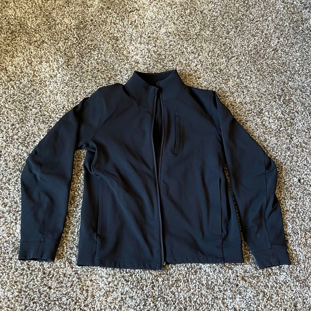 Men’s medium lululemon fleece